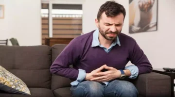 مشروبات شائعة قد تزيد من فرص إصابتك بمرض سرطان الأمعاء الخطير